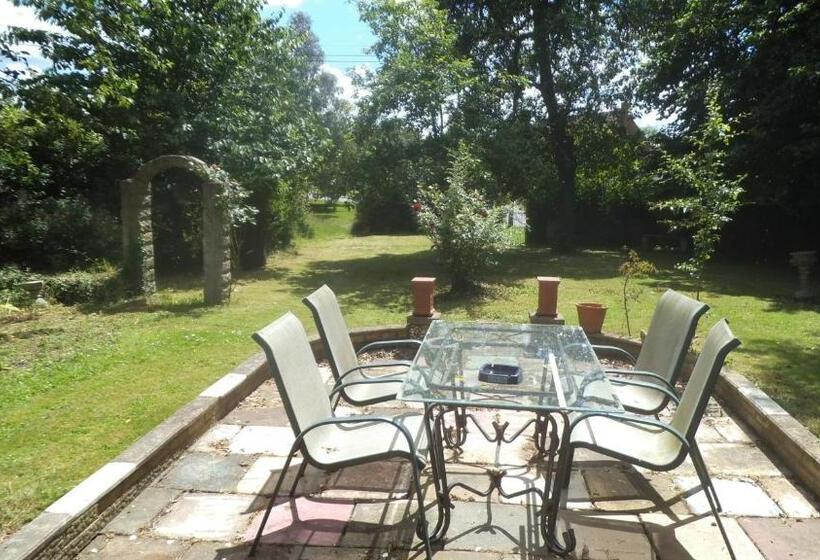 הוסטל Englands Rose