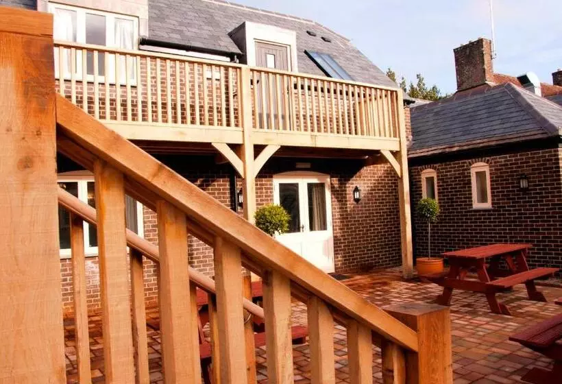 هاستل New Inn   Dorchester