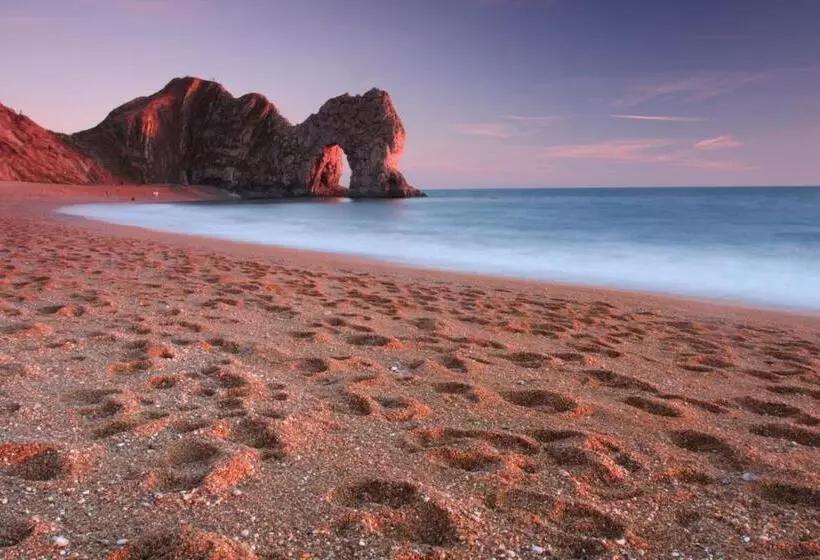 هاستل New Inn   Dorchester