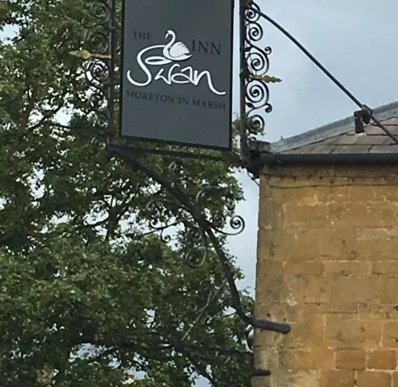 هاستل The Swan Inn