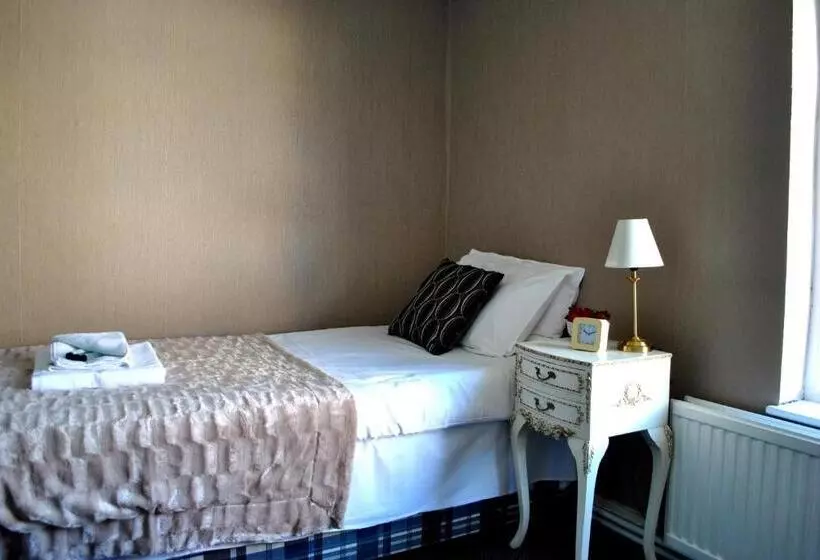 پانسیون Amber Guesthouse