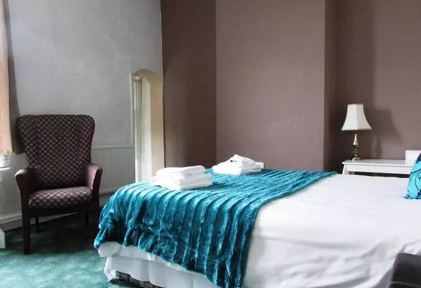 پانسیون Amber Guesthouse