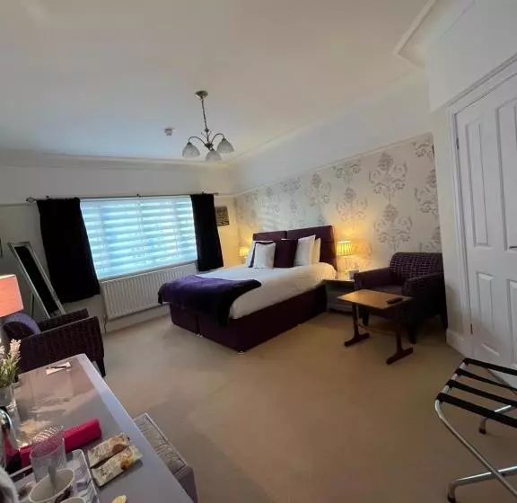 پانسیون Between The Bays Exclusively For Adults