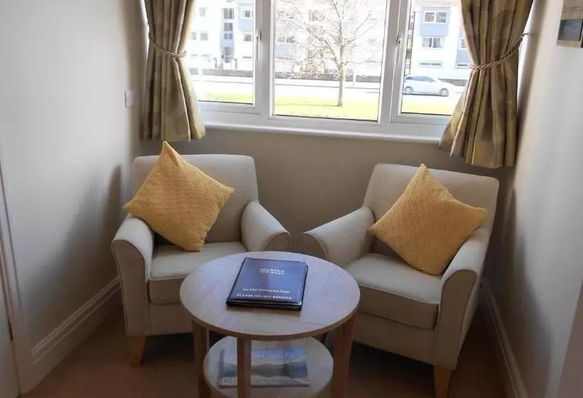 پانسیون Between The Bays Exclusively For Adults