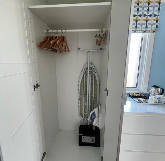 펜션 Between The Bays Exclusively For Adults