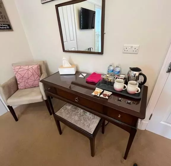 پانسیون Between The Bays Exclusively For Adults