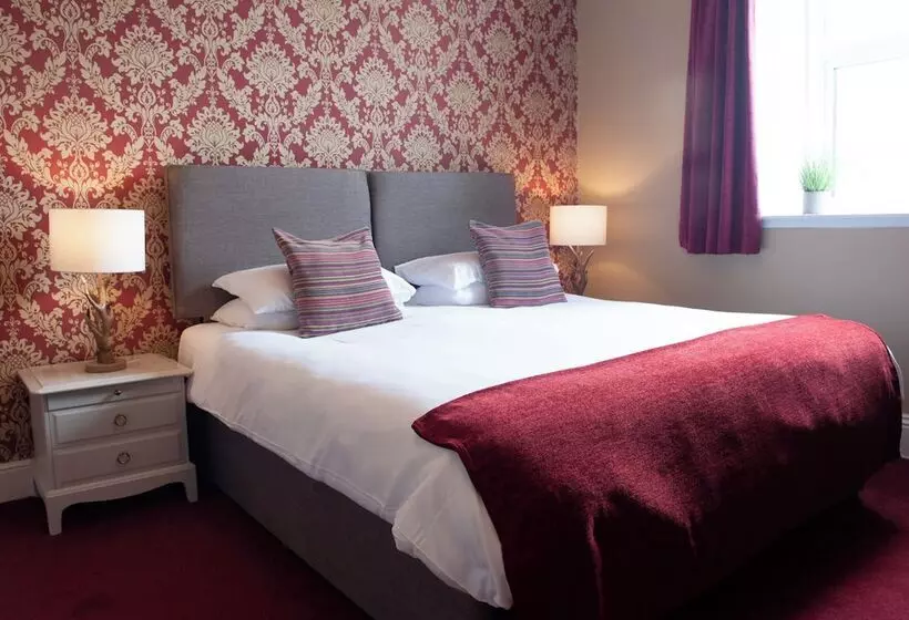 Majatalo Duchy House Bed And Breakfast