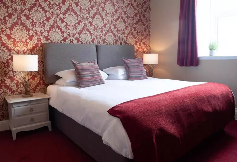 Majatalo Duchy House Bed And Breakfast