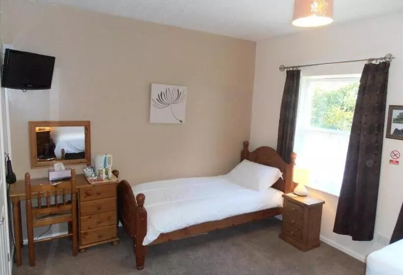 پانسیون Meadowlea Guest House