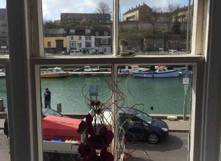 פנסיון Sailors Return Weymouth