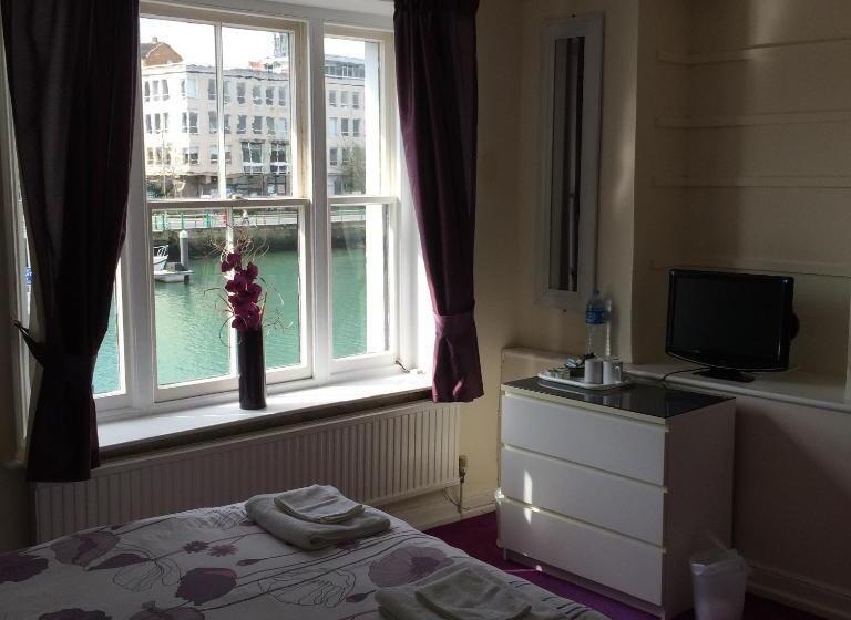 פנסיון Sailors Return Weymouth