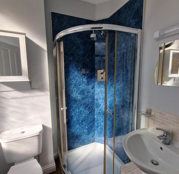 펜션 Teviotside Travel Inn Ltd