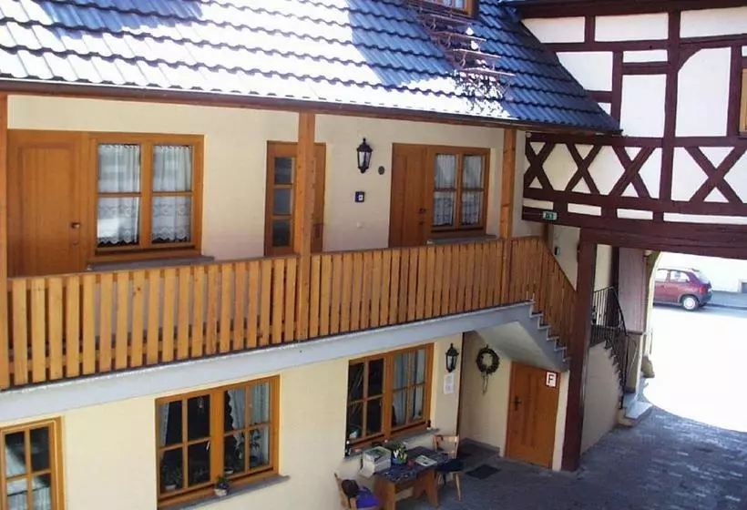 Retkeilymaja Gästehaus Am Westtor