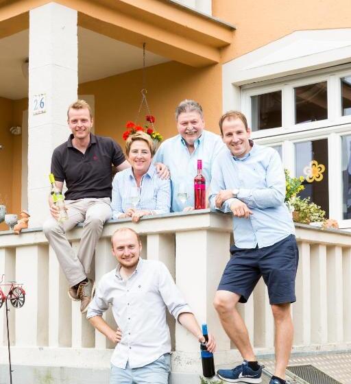 Schronisko Weingut Und Gästehaus Apel