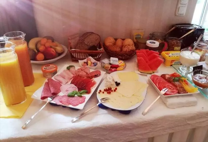 Majatalo Gästehaus Niemerg