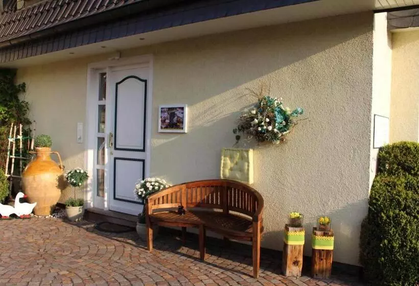 Majatalo Gästehaus Niemerg