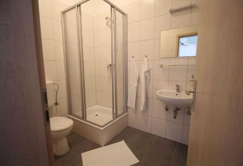 Пансион Kutterfisch Kajüten Direkt Im Stadthafen