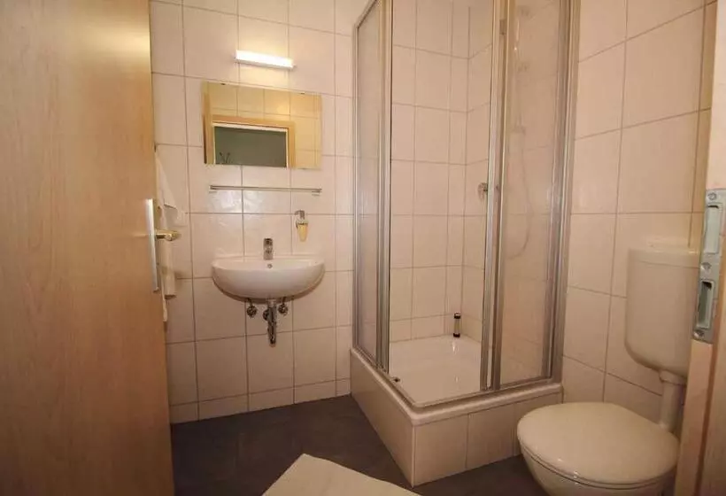 پانسیون Kutterfisch Kajüten Direkt Im Stadthafen