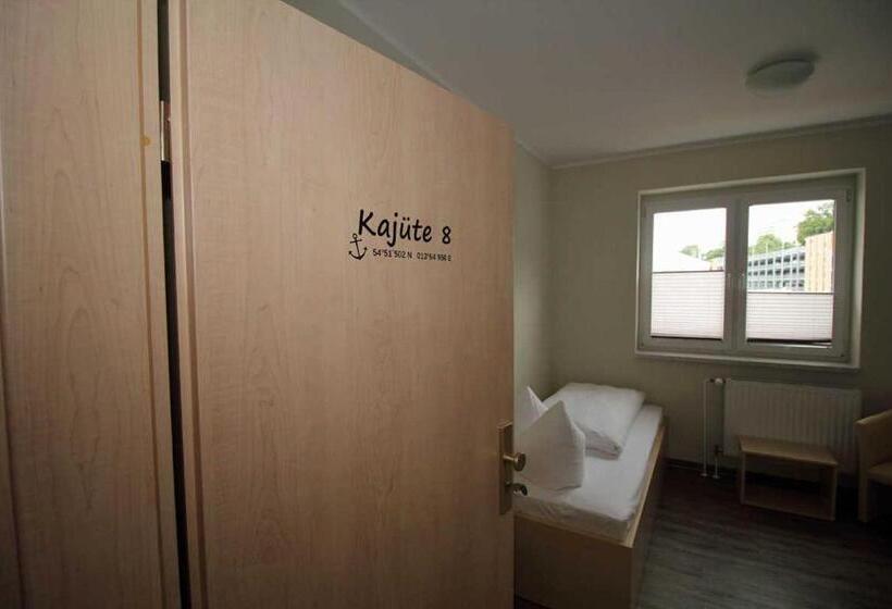 Пансион Kutterfisch Kajüten Direkt Im Stadthafen