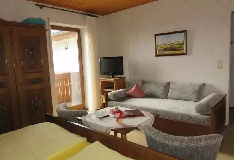 Majatalo Landhaus Ingeborg