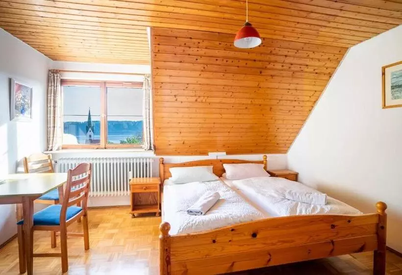 ペンション Zum Torkelhaus