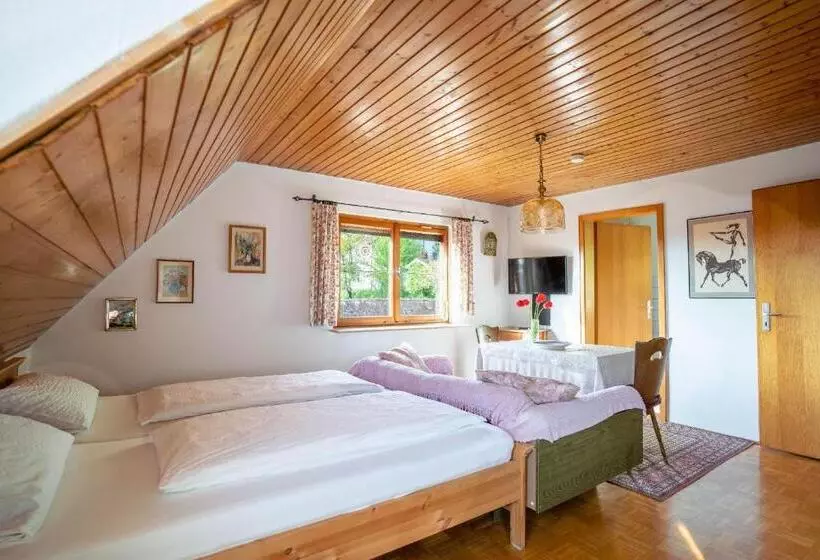 ペンション Zum Torkelhaus