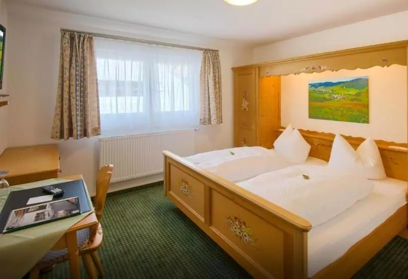 Retkeilymaja Gasthaus Löwen