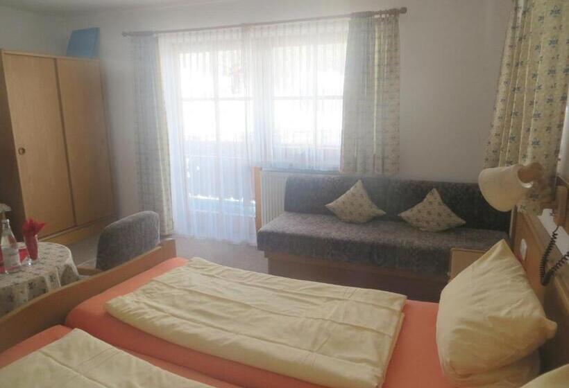 펜션 Berggasthof Oberkälberstein