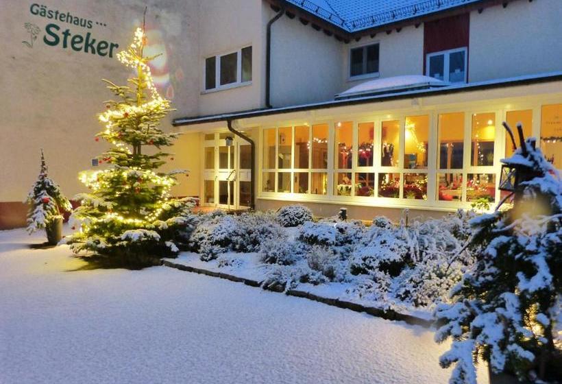 Пансион Gästehaus Steker