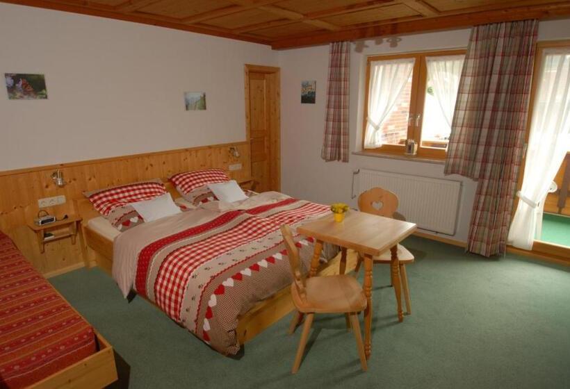 פנסיון Landhaus Bergleben