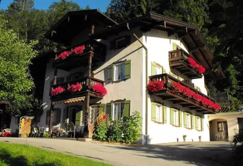 Majatalo Landhaus Degen