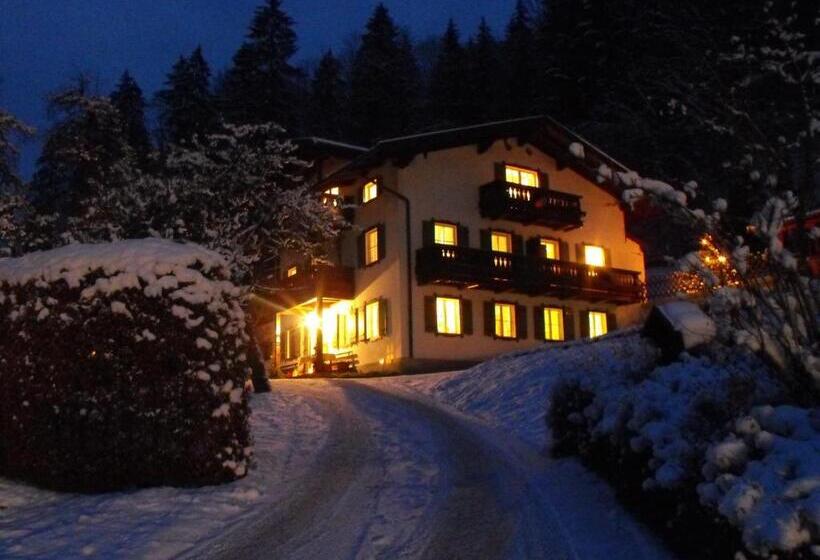 بنسيون Landhaus Degen