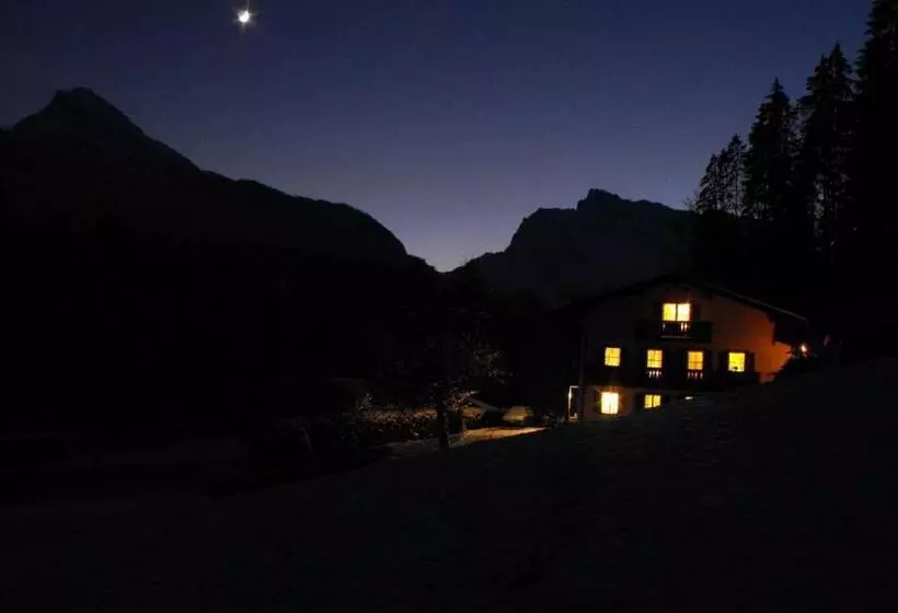 Majatalo Landhaus Degen