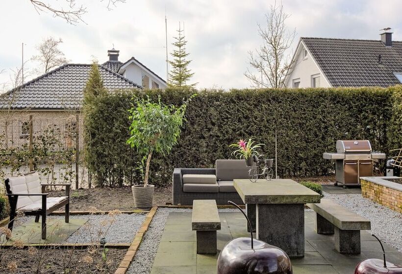 住宿加早餐 Villa Eltins