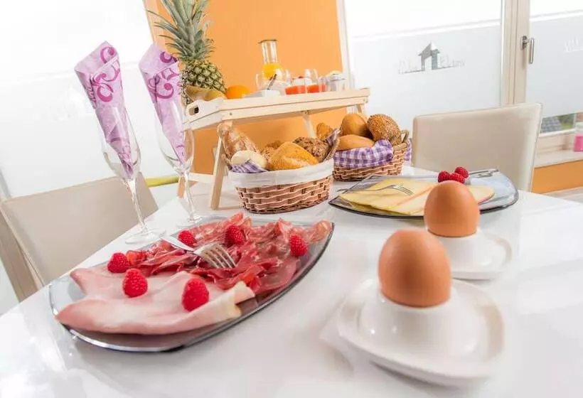 Aamiaismajoitus (B&B) Villa Eltins