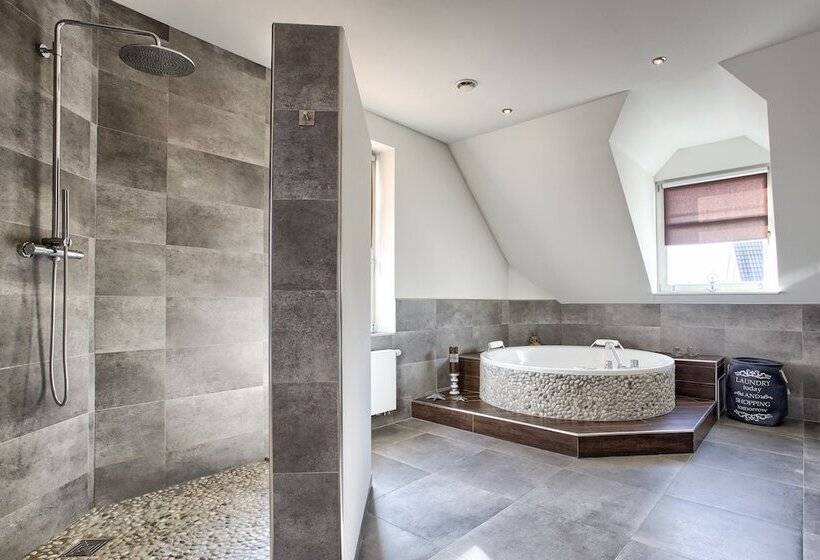 住宿加早餐 Villa Eltins