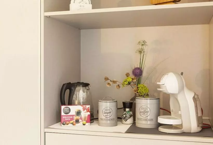 Aamiaismajoitus (B&B) Villa Eltins