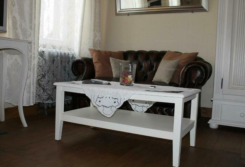 Ferienpension Und Oldtimer