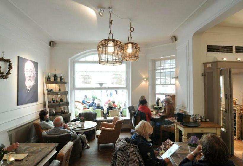 ペンション Café Orth