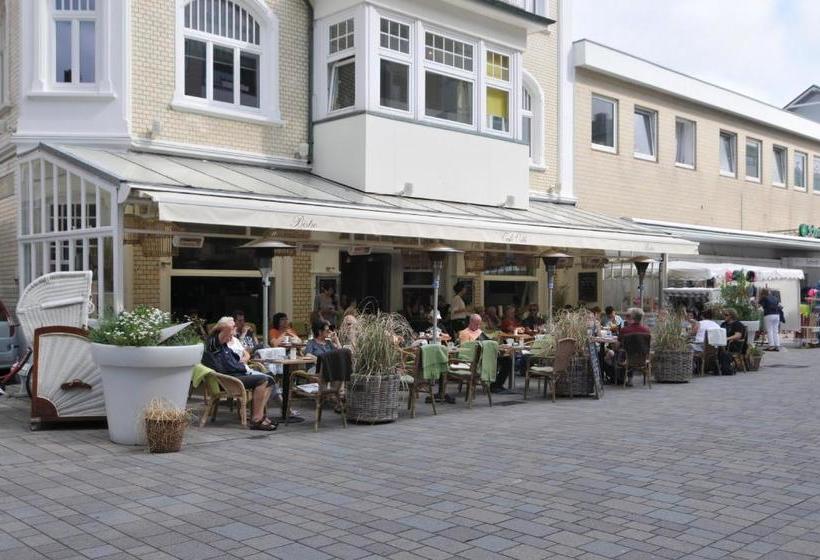 ペンション Café Orth