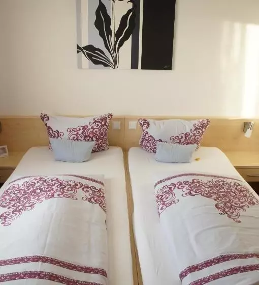 Majatalo Gästehaus Adler