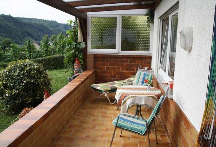 פנסיון Gästehaus Kirchlay