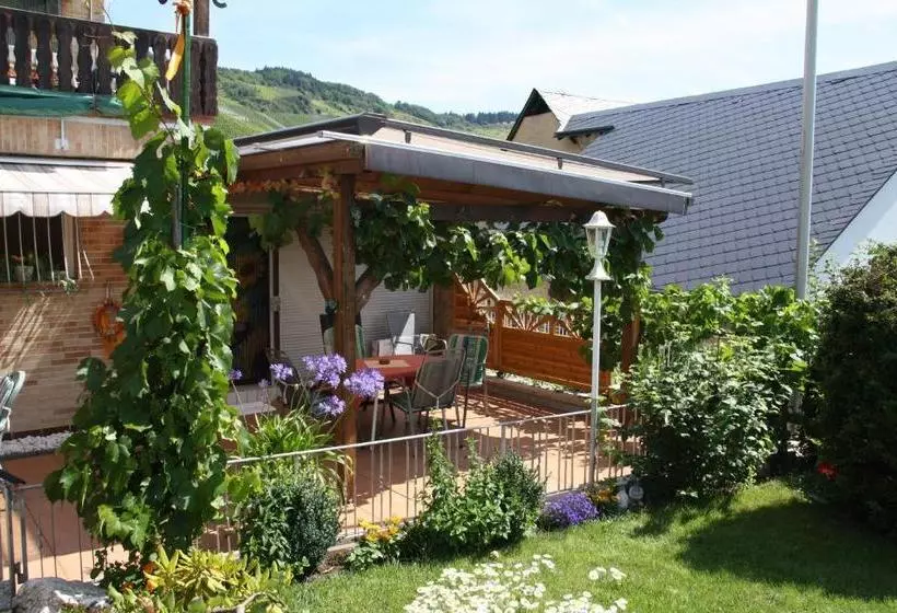 Majatalo Gästehaus Kirchlay