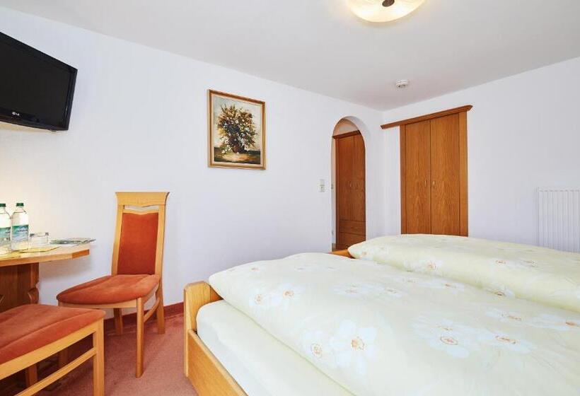 Pensão Landhaus Lengg