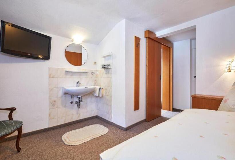 Pensão Landhaus Lengg