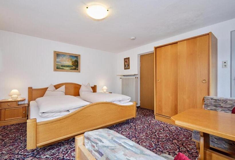 Pensão Landhaus Lengg