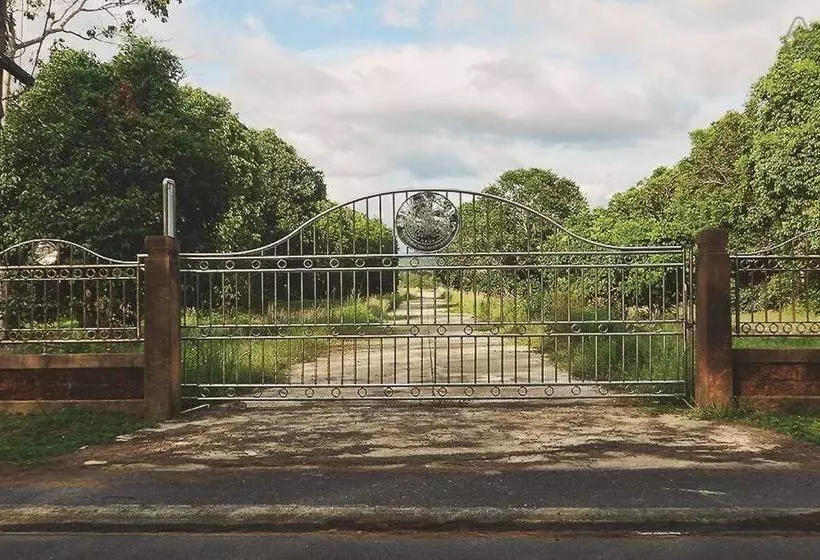 Retkeilymaja Thai Muang Resort