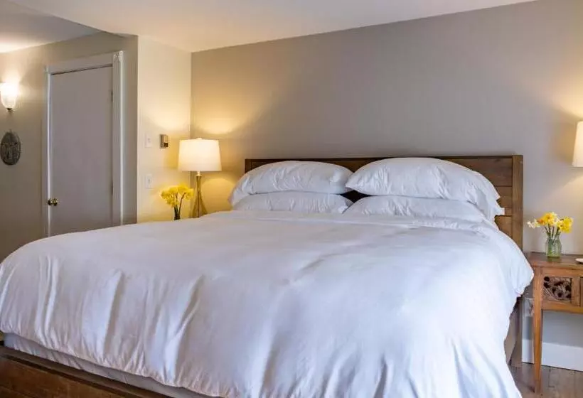 ユースホステル The Bradley Inn