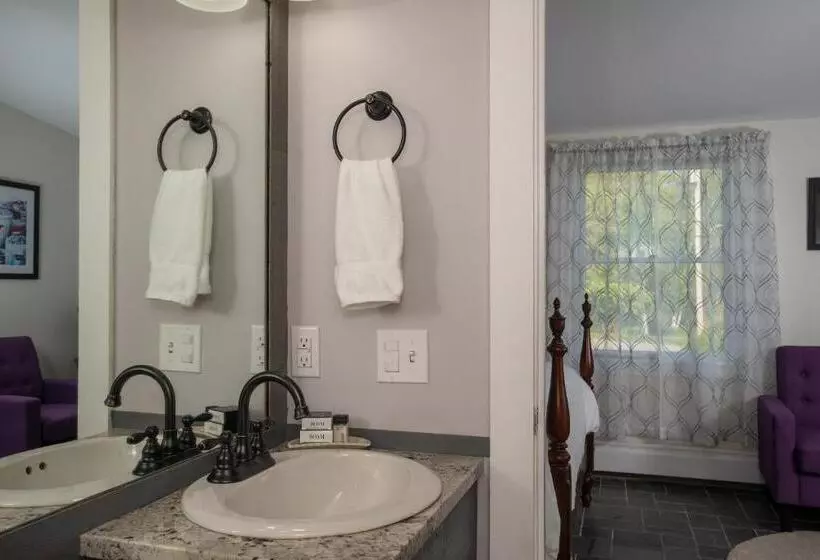 ユースホステル The Bradley Inn