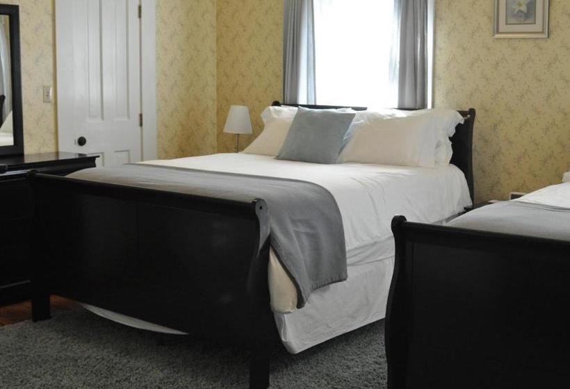 Bed and Breakfast The Doctor's Inn